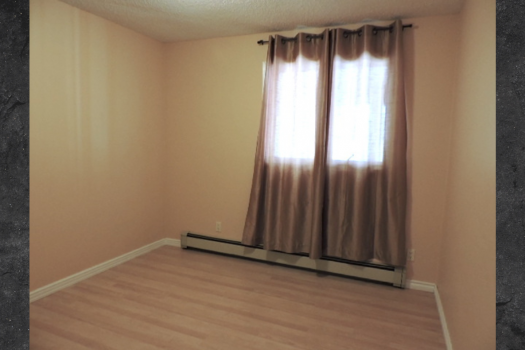 Spacious 3 Bedroom Main Floor in Martensville