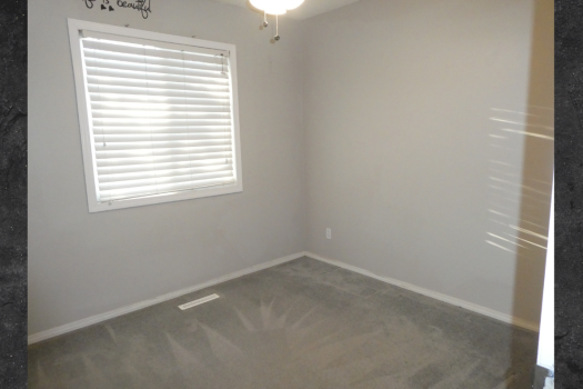 5 Bedroom Home in Warman