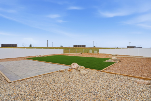 Lovely New Build Main Floor in Brighton