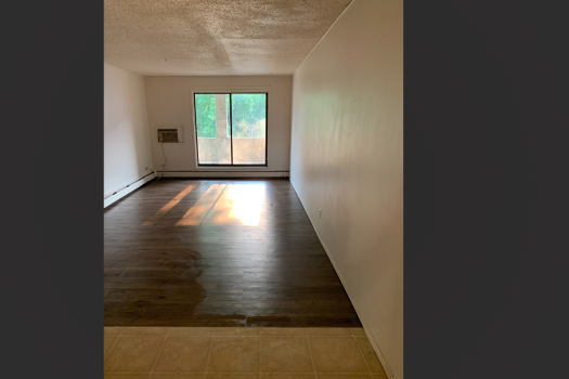 Large 2 Bedroom Suite in Meadowgreen