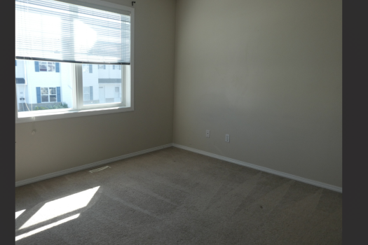 3 Bedroom Townhouse in Lakewood