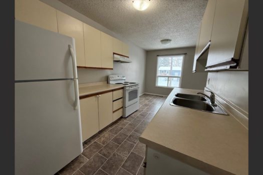 2 Bedroom Suite in 4-plex in Warman