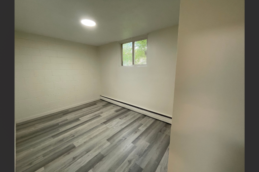 Mount Royal Apartment – 1910 22nd Street West