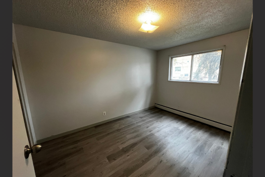 Pleasant Hill Apartment