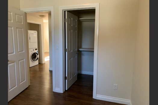 2 Bedroom Basement Suite in Evergreen