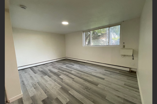 Mount Royal Apartment – 1910 22nd Street West