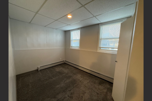 Apartment Across from U of S – 1226 College Drive