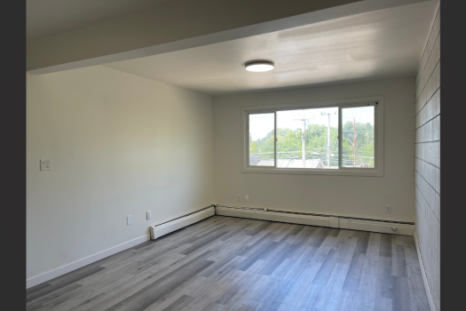 Mount Royal Apartment – 1910 22nd Street West