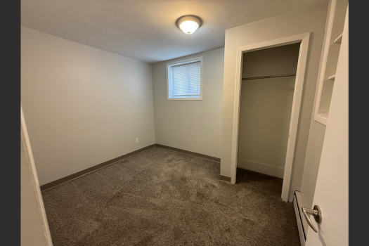 Apartment Across from U of S – 1226 College Drive