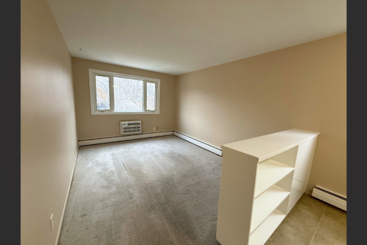 Caswell Hill Apartment