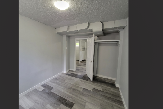 2 Bedroom Basement Suite Mayfair